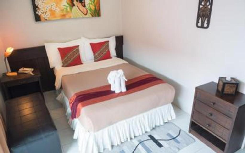 The Nice Patong Hotel Exterior photo