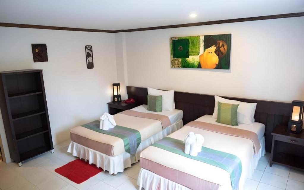 The Nice Patong Hotel Exterior photo